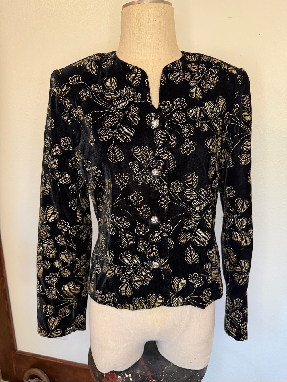 Vintage Norton McNaughton Black Velvet Gold Foil Botanical Evening Jacket 12 USA